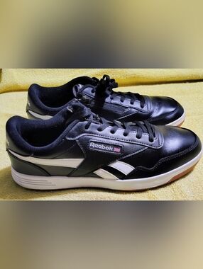 Reebok Club Memt Parafit Men's Zipper Black & White Low-Top Sneaker